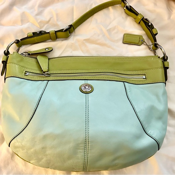 Coach Laura leather mint green hobo bag 2010 - Picture 4 of 7